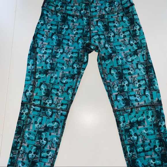 Sthenos Azure Skull Capri - Picture 2 of 8
